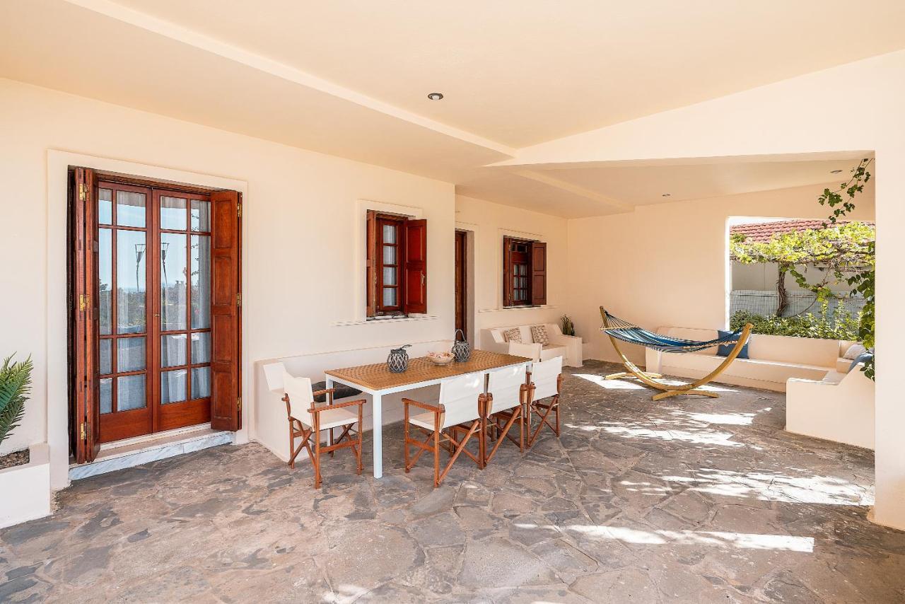 Amaryllis Beach Front House Rhodes City ภายนอก รูปภาพ
