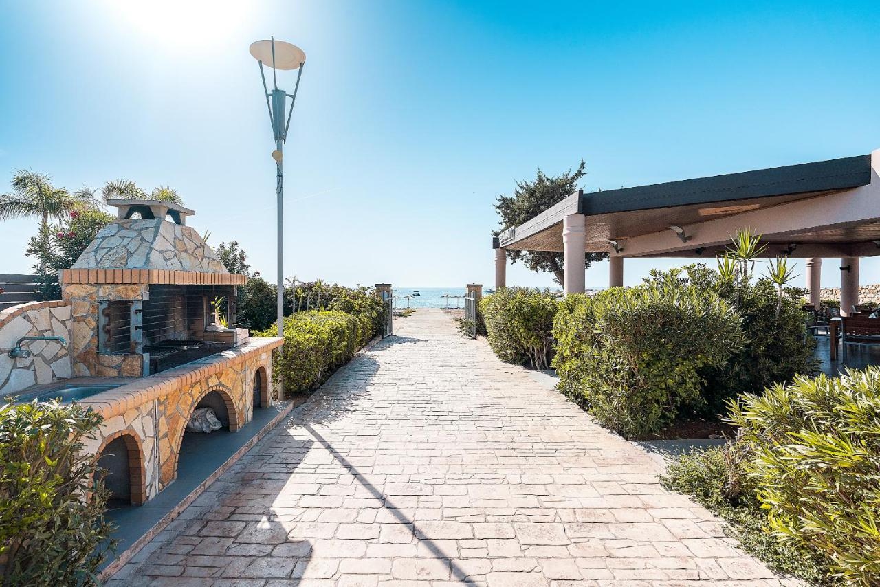 Amaryllis Beach Front House Rhodes City ภายนอก รูปภาพ